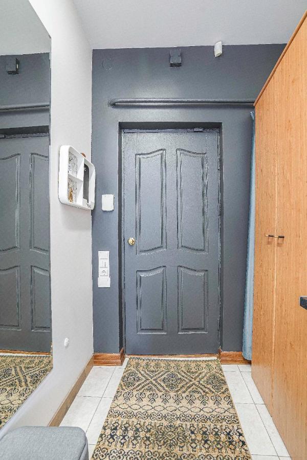 Jaukus Ir Kokybiskas Butas Panevezio Centre Apartment ปาเนเวชิส ภายนอก รูปภาพ